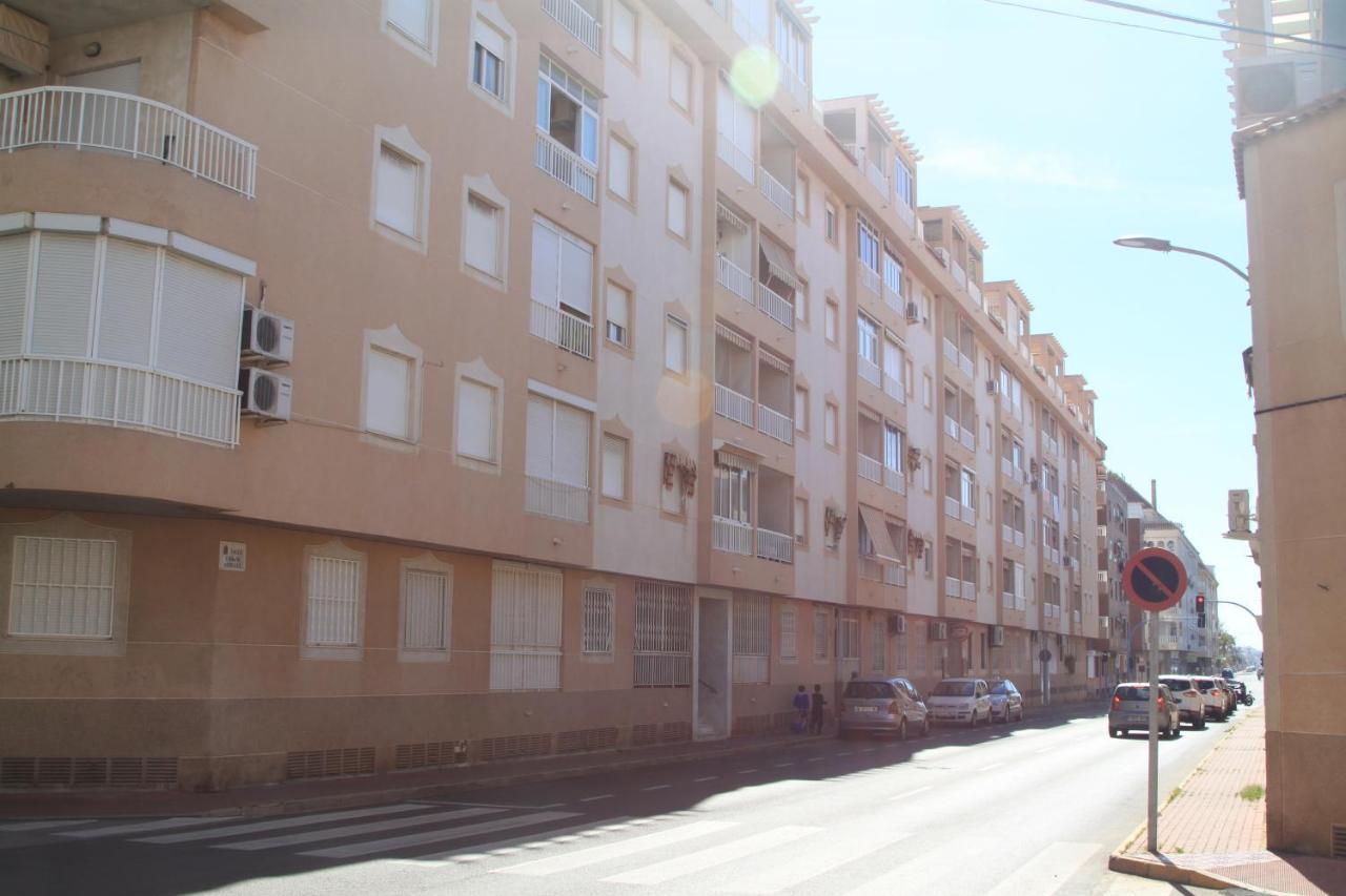 Apartamento Urbano Arregui Leilighet Torrevieja Eksteriør bilde